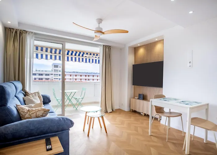 Home2book Terrace & Pool Retreat, Americas